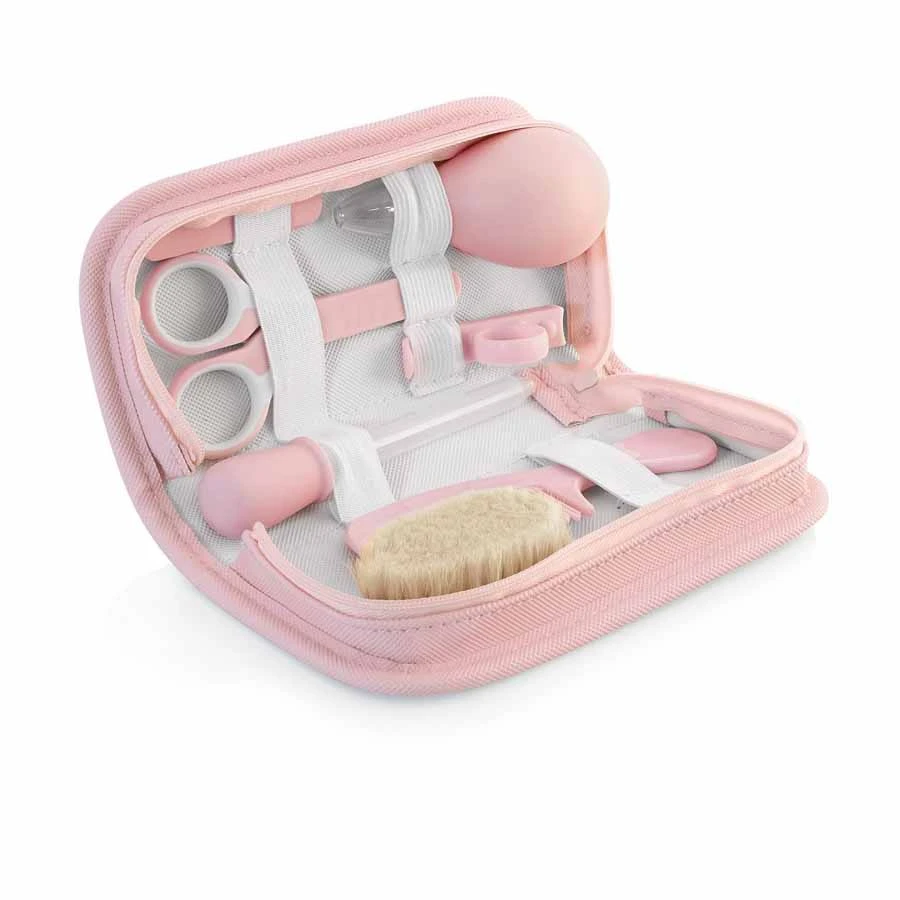 Miniland Baby Kit Con Per Pulizia Igiene Neonato Con Aspiratore Nasale, Pettine, Tagliaunghie 3 Miniland Baby Kit Con Per Pulizia Igiene Neonato Con Aspiratore Nasale, Pettine, Tagliaunghie - immagine 3