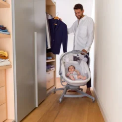 Chicco Culla Baby Hug 4in1 Air Con Funzione Sdraietta, Seggiolone Pappa E Alza Sedia 13 Chicco Culla Baby Hug 4in1 Air Con Funzione Sdraietta, Seggiolone Pappa E Alza Sedia -Bambino Prodotti Negozio 0084622 chiccoculla baby hug 4in1 air con funzione sdraietta seggiolone pappa e alza sedia