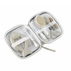 Jané Set Igiene Per Neonato Con Forbici, Pettini, Spazzolino, Lima E Termometro -Bambino Prodotti Negozio 0092242 jane set igiene per neonato con forbici pettini spazzolino lima e termometro