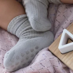 Bamboom Box 3 Paia Calze Antiscivolo Colorate Per Neonato 6-12 Mesi 5 Bamboom Box 3 Paia Calze Antiscivolo Colorate Per Neonato 6-12 Mesi -Bambino Prodotti Negozio 0102634 bamboom box 3 paia calze antiscivolo colorate per neonato 6 12 mesi